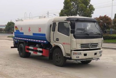 10噸灑水車包月多少錢_東風多利卡一排半駕駛室10噸綠化灑水車廠家價格
