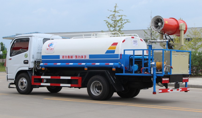 5方東風(fēng)多利卡霧炮車(朝柴發(fā)動(dòng)機(jī))高清圖片 5方東風(fēng)多利卡霧炮車(朝柴發(fā)動(dòng)機(jī))高清圖片