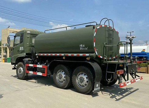 國六東風SCS5165GPSDFV6型六驅灑水車圖片 國六東風SCS5165GPSDFV6型六驅灑水車圖片
