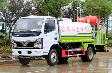 專業灑水車圖片 專業灑水車圖片